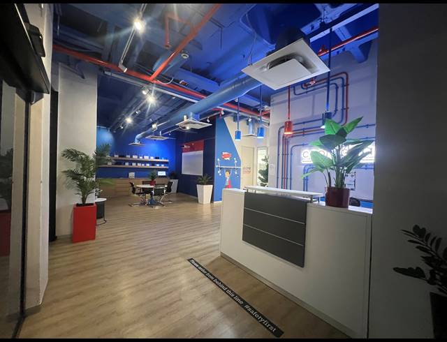 1,093M² OFFICE TO LET IN ROSEBANK